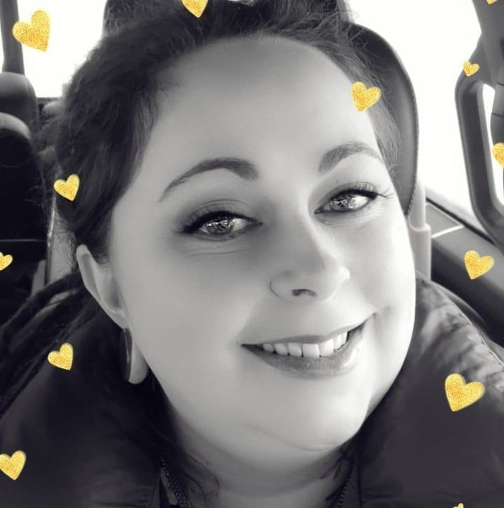 Meet your Posher, Rochelle